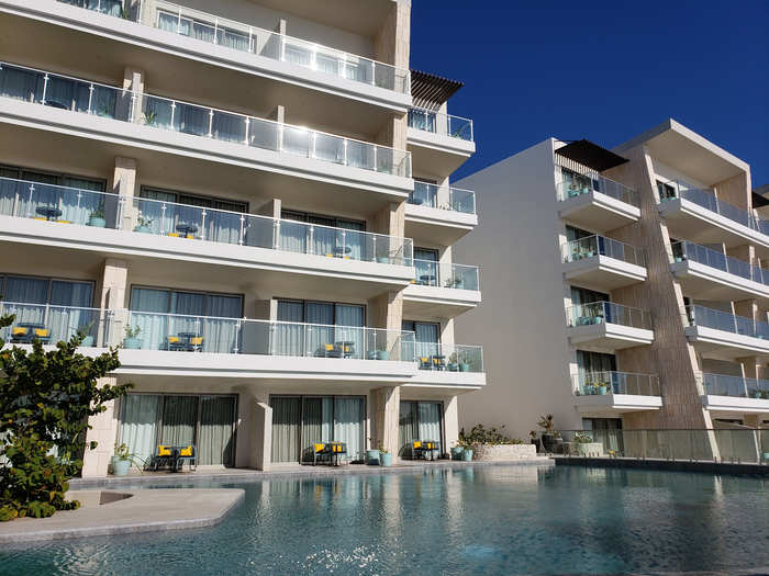 Out of 314 accommodations throughout the resort, there are only 42 swim-up suites. While I loved being able to roll out of my bed and into the pool in seconds, I had to sacrifice views, which the other suites offer.