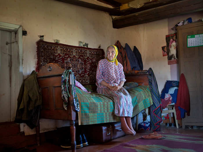 When Gjelstad first met Sauendi Mann at her farmhouse, they communicated mostly through gestures. To engage in long conversations with the women, Gjelstad worked with an interpreter.