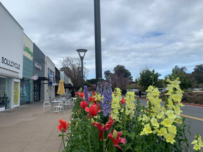 Though flowers were in full bloom at the Stanford Shopping Center in California, there was not a single passerby on March 9.