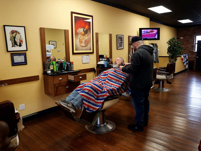 1. Barbers earn an average of $20,130 a year.