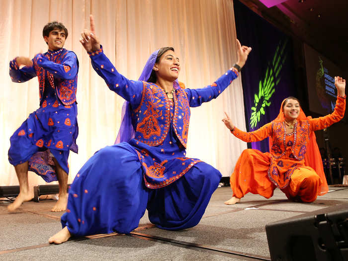 In high school, Singh got into bhangra, a traditional Indian style of dance. She attended New York University in 2006 to study psychology but found herself putting more time into the bhangra club — which she was president of — than studying.