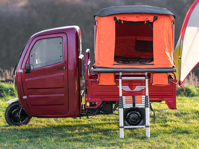 Elektro Frosch claims its tiny camper is environmentally-friendly.