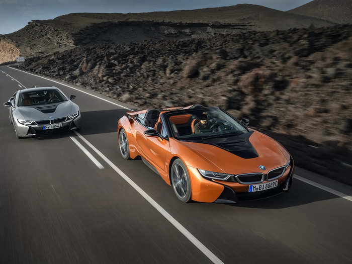 The hard-top version makes the sprint to 62 mph in 4.4 seconds, while the convertible does the same in 4.6 seconds, according to BMW.