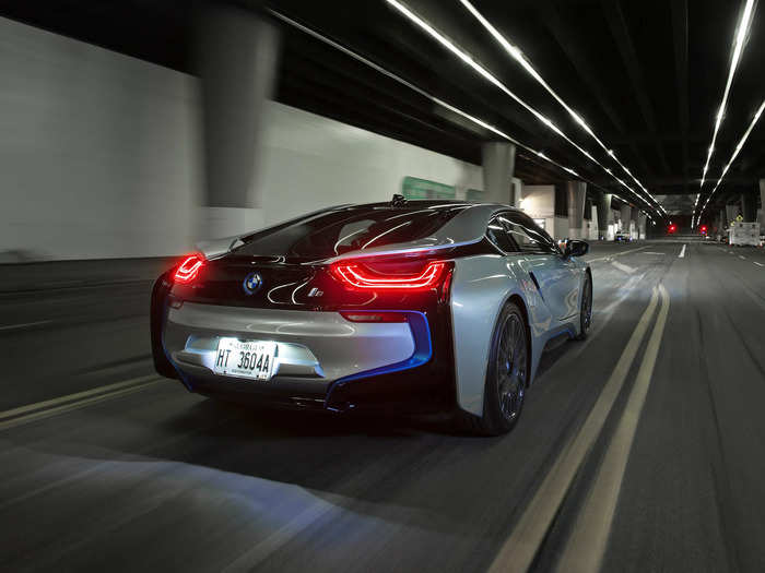 Upon its release, the i8 was praised for its performance, fuel economy, and its stunning, concept-car-like looks.