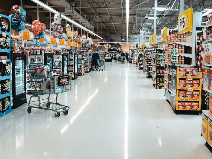 Stop & Shop: 6 a.m. to 7:30 a.m. daily