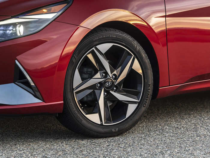 Matching polygonal wheels are available in 15-, 16-, and 17-inch versions.