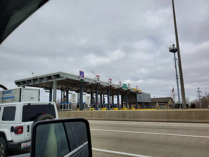 The cash lanes at the toll booths outside Chicago were closed, too.