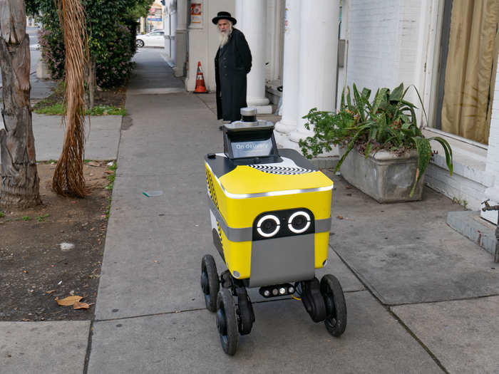 Los Angeles is one of many US cities that closed all non-essential businesses due to COVID-19, and restaurants are allowed to stay open only for takeout and delivery.