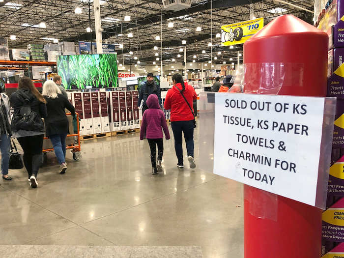 All hourly Costco employees in the US and Puerto Rico will receive a $2-an-hour pay increase between March 2 and April 5.