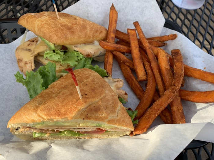 UTAH: Main Street Cafe in Hurricane