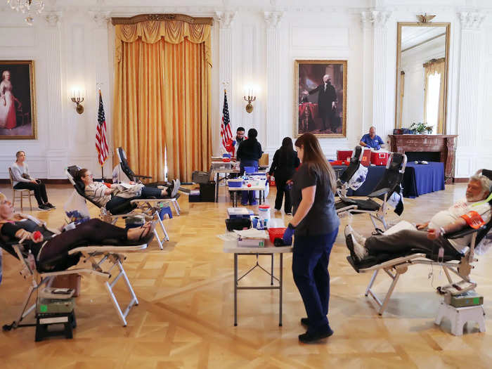 If you have recovered from the coronavirus, you can donate blood plasma to help others who are infected. Those who have not had the coronavirus can also donate blood to help with a national shortage.