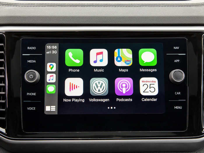 The MIB II Infotainment runs on an 8-inch touchscreen on the higher trim levels. and has both Apple CarPlay and Android Auto available. The base trim has a 6.5-inch unit.