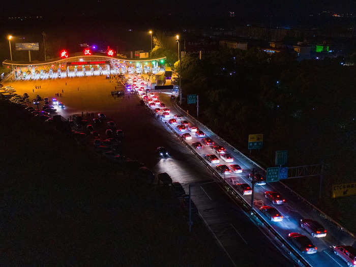 Cars lined up at the city