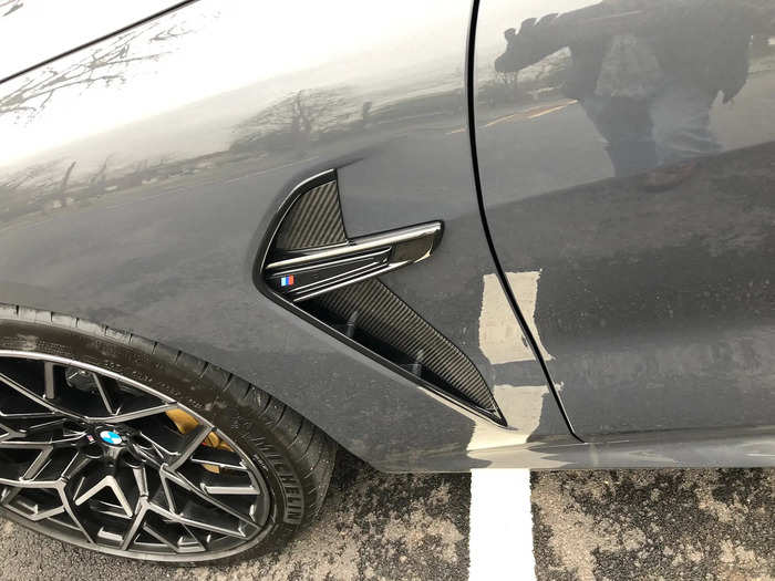 The M Sport badge also shows up on this stylish side vent. And yes, there