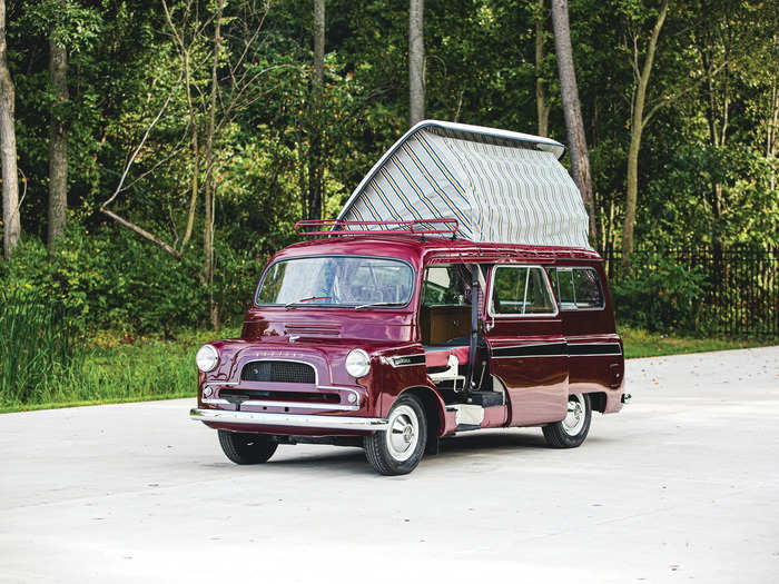 ... a camper van from 1961 ...