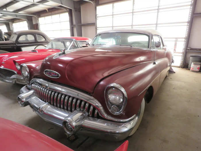 ... a 1953 Buick Skylark ...