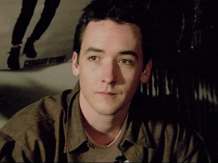 John Cusack portrayed 19-year-old Lloyd Dobler, an athlete and kickboxing fan.