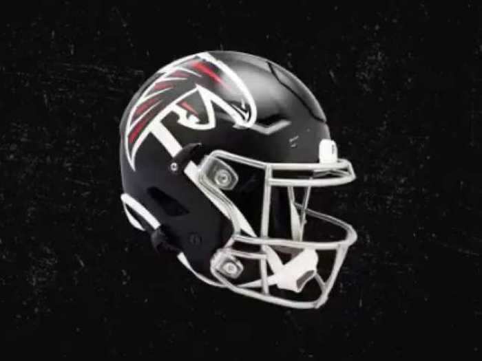 In addition to the larger logo, the helmet now has a black satin finish and a silver facemask.