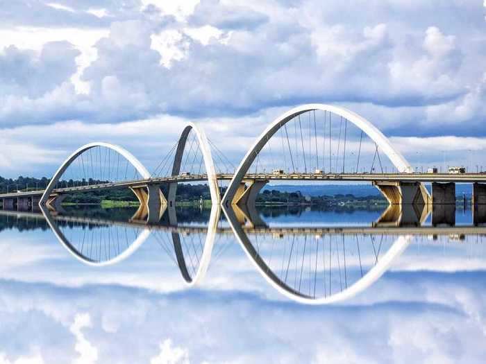 The Juscelino Kubitschek Bridge is one of the many fascinating pieces of modern architecture in Brasília, Brazil.