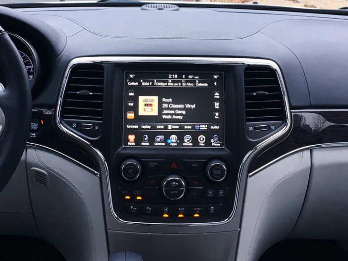The center stack of the Grand Cherokee is dominated by an 8.4-inch touchscreen running Fiat Chrysler