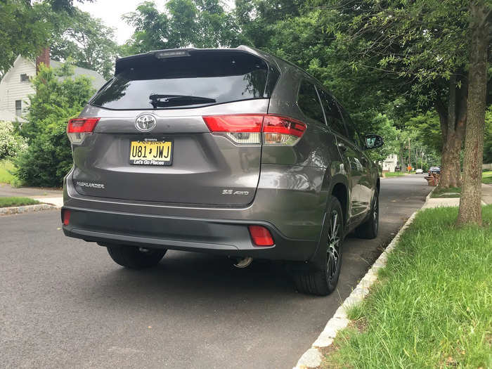 ... a gas-powered Highlander SE that was priced at $42,000.