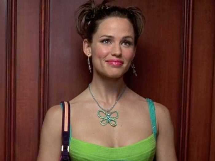 Jennifer Garner starred as adult Jenna Rink, a "big-time magazine editor" at Poise.