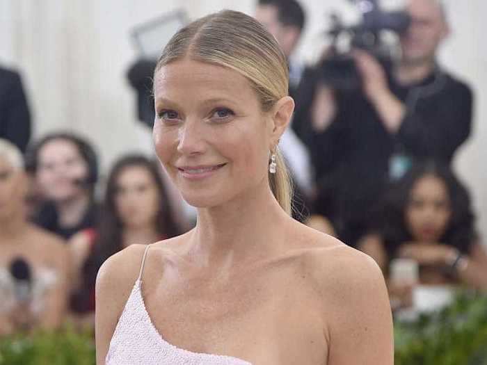 Gwyneth Paltrow said PPD made her feel "like a zombie."