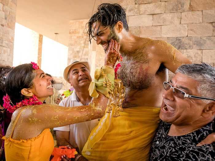 The day of the wedding started with a Haldi.