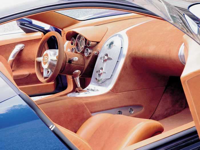 At the 2000 Geneva Motor Show, Piëch told the world of Bugatti