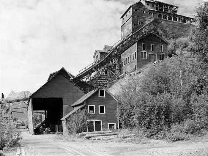 In 1903, the Kennecott Mining Corporation built a mining town on top of a glacier in Alaska.