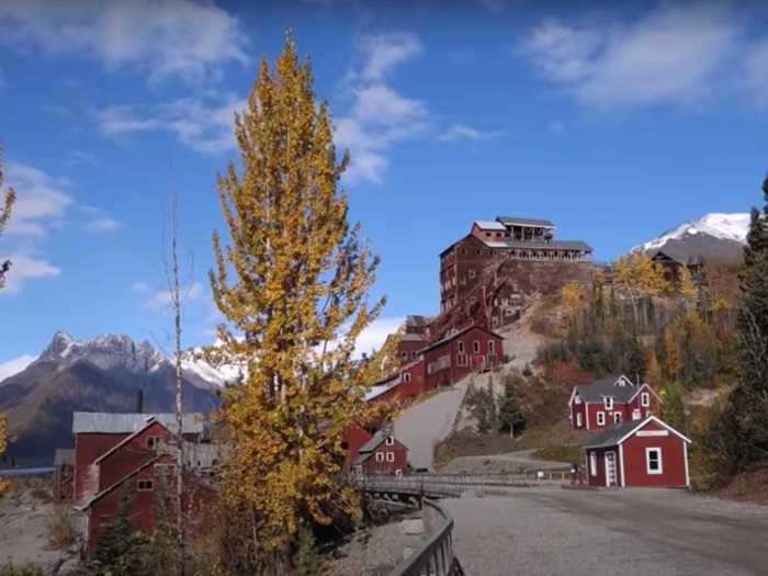 By 1938, the region ran out of ore and the town shut down for good.