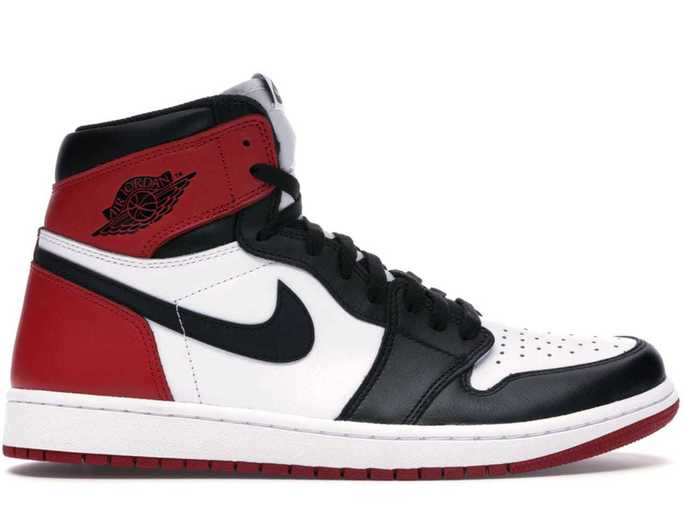 10. Black Toe 1