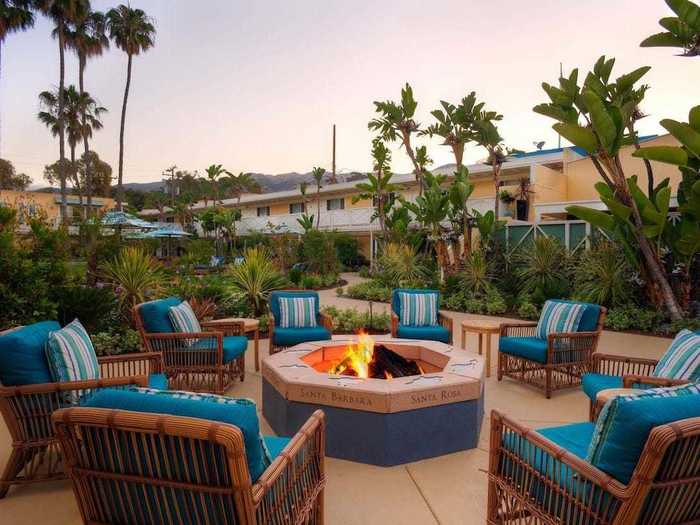 Pavilion Hotel - Catalina Island, California