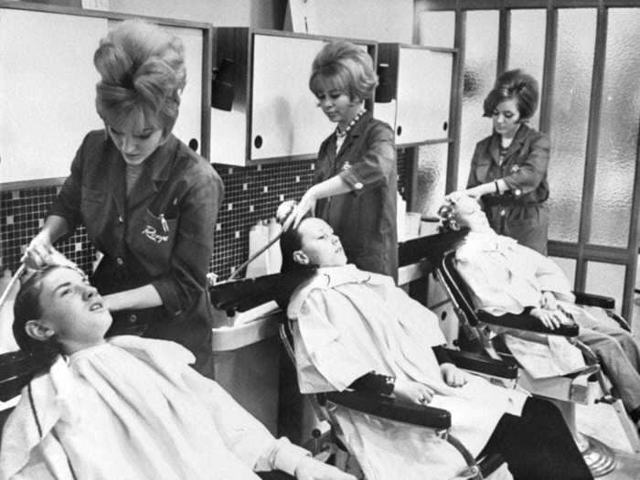 Hairstylists had their own perfectly styled hair, as well as matching uniforms.