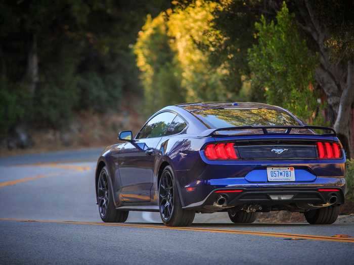 The sixth-gen Mustang also ditched its traditional use of a solid live rear axle — a suspension system that is praised for being able to handle massive amounts of power, cheaply.