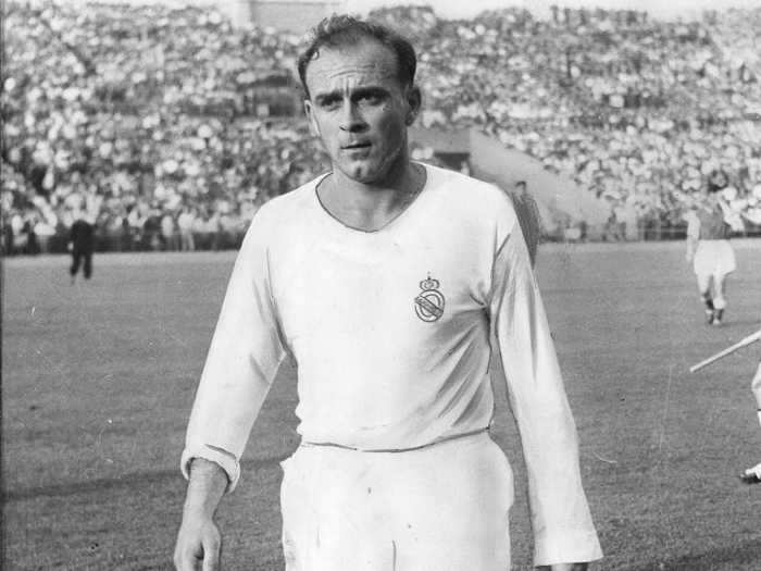 Alfredo Di Stefano (Argentina to Colombia, Colombia to Spain)