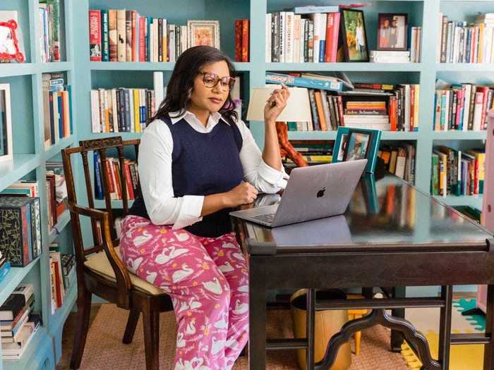 Mindy Kaling flaunted her work-from-home outfit.