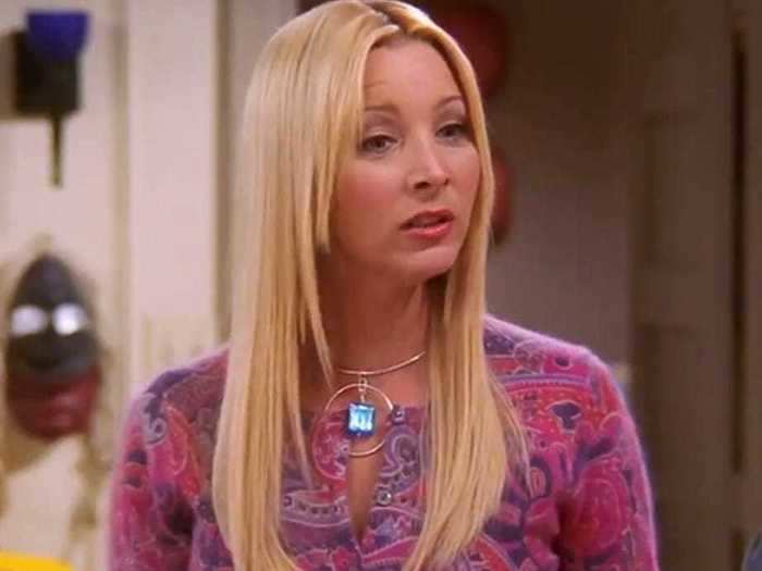 Lisa Kudrow said Matthew Perry gave her a cookie jar from the "Friends" set.