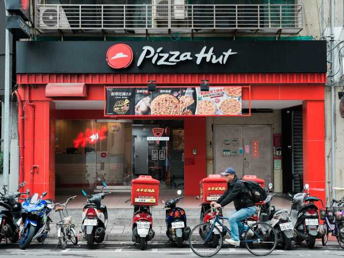 I recently visited a Pizza Hut in Taipei, Taiwan.