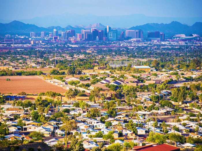 6 (tie). Phoenix, Arizona: The change in the share of the nation