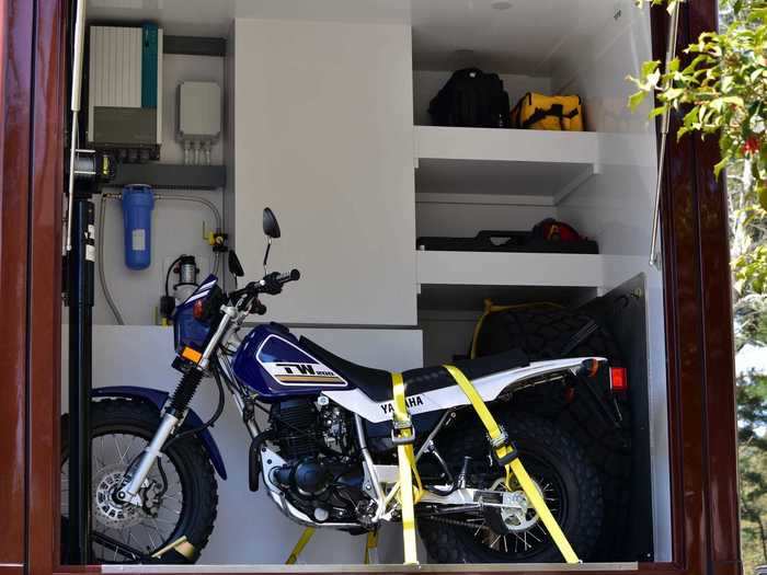 Global Expedition Vehicles also offers a wide variety of optional amenities, such as a dry bath, a garage that can fit a motorcycle, and more windows, to name a few.