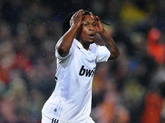 LB: Roysten Drenthe