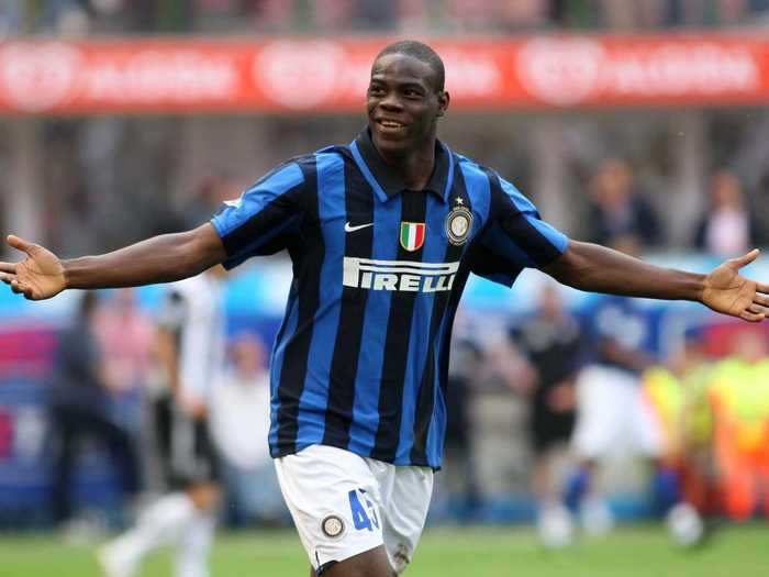 ST: Mario Balotelli