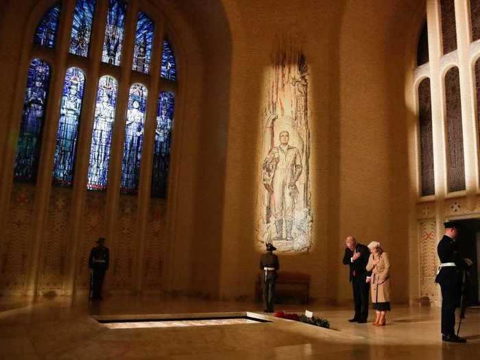 This year, fewer people were present inside the tomb at the wreath-laying ceremony.