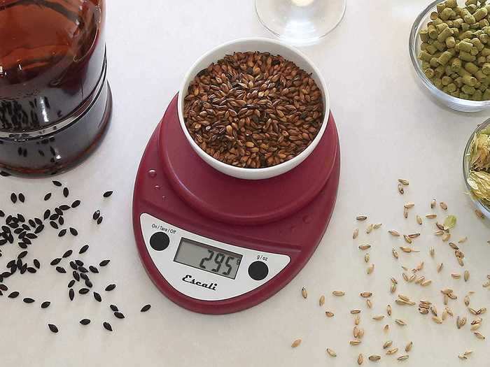 A food scale for accurate measurements every time