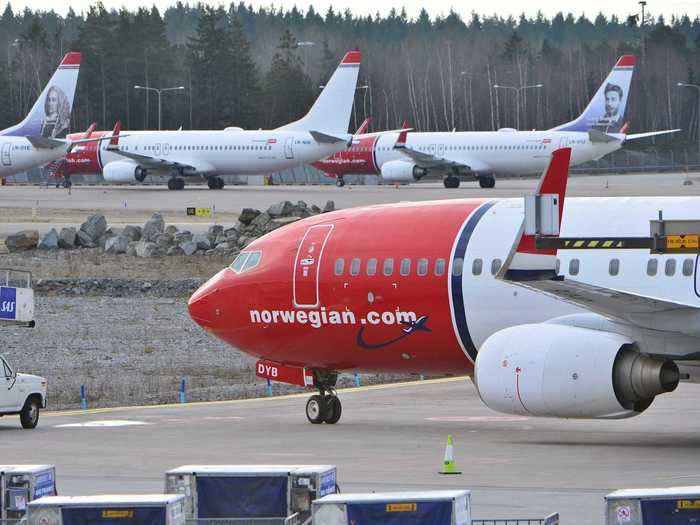 Norwegian Airlines announced the temporary layoff of 90% of its workforce on March 16, amounting to 7,300 employees. The airline also canceled 85% of its flights.