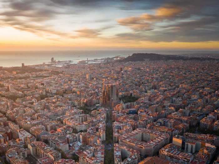 "Urban Grid | Barcelona" by Lee Mumford