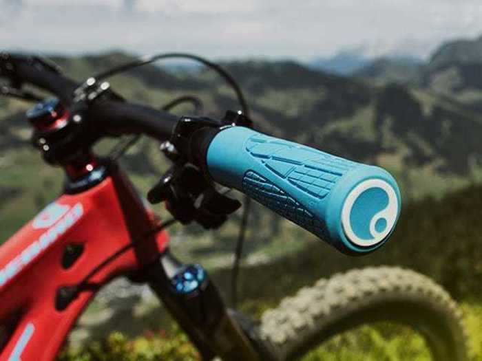 Tack on some fresh grips: Ergon Bike GA2 Grip