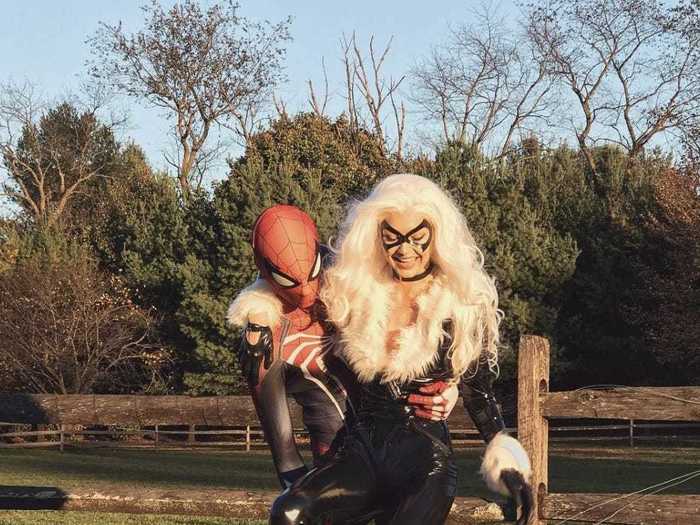 October 2017: They dressed up as Spider-Man and Felicia Hardy for Halloween.