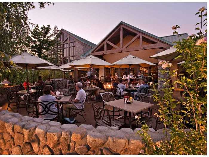 Tenaya Lodge at Yosemite - Fish Camp, California